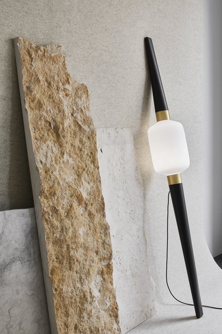 Collection-particuliere-B-LIGHT-floorlamp-Dan-Yeffet web.jpg