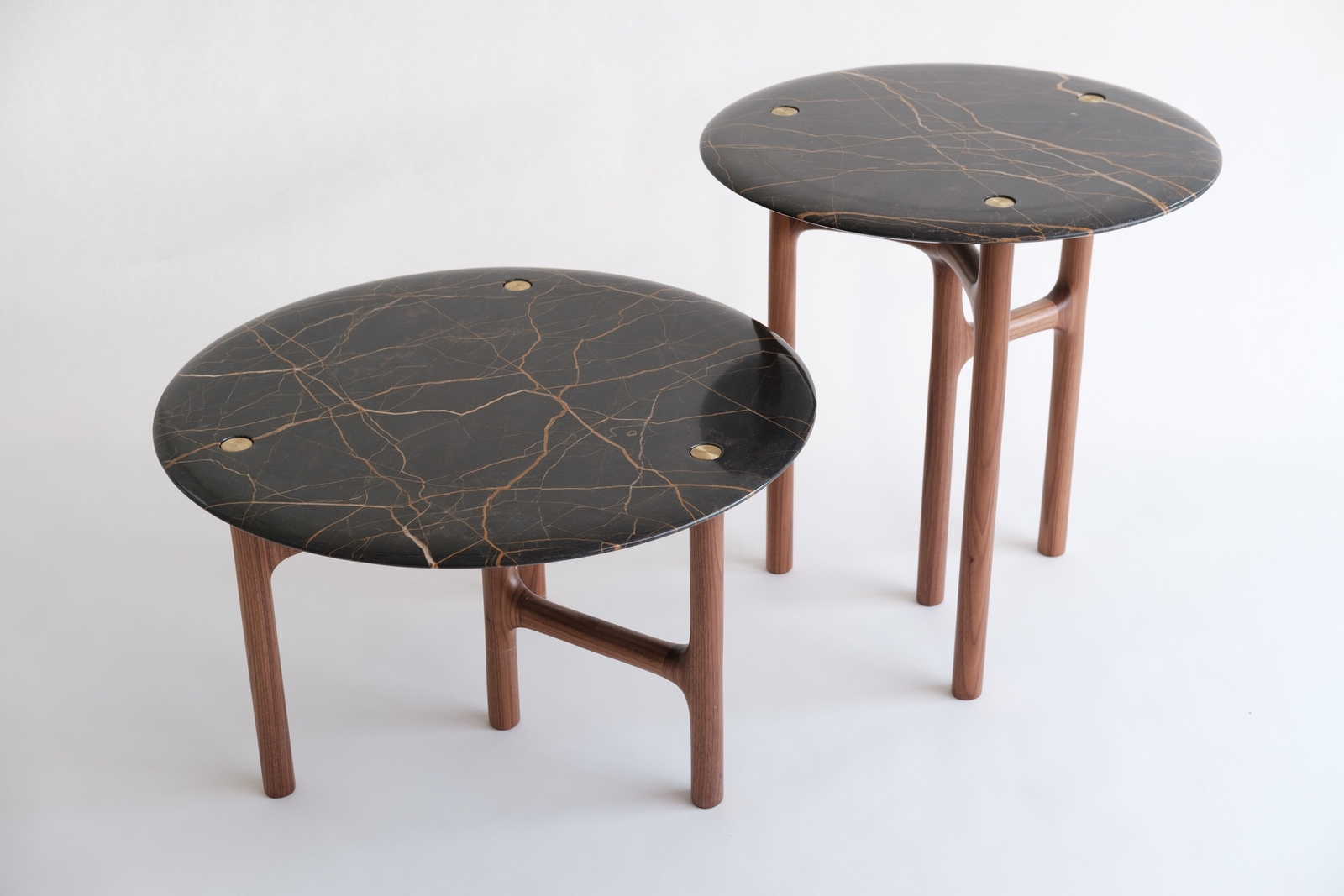 4-NORI _side table_03_dan yeffet_2019.jpg