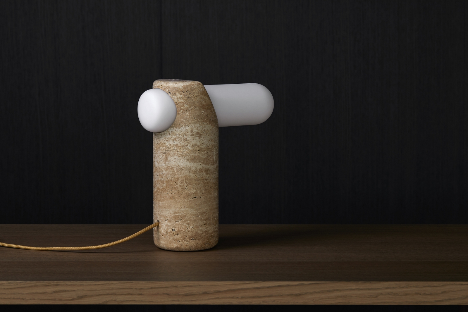 3-VIA-TABLE-LAMP-TRAVERTINE--DESIGN_DAN_YEFFET_COLLECTION_PARTICULIERE.jpg