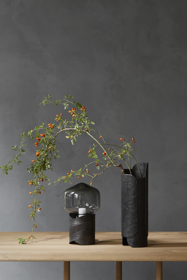 ROPE LIGHT and LEAF vase_BRONZE_DAN YEFFET for COLLECTION PARTICULIERE_2019 web.jpg