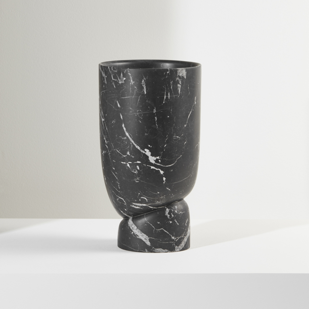 12-TIME_LESS-design-Dan-Yeffet-COLLECTION_PARTICULIERE-vase3.jpg