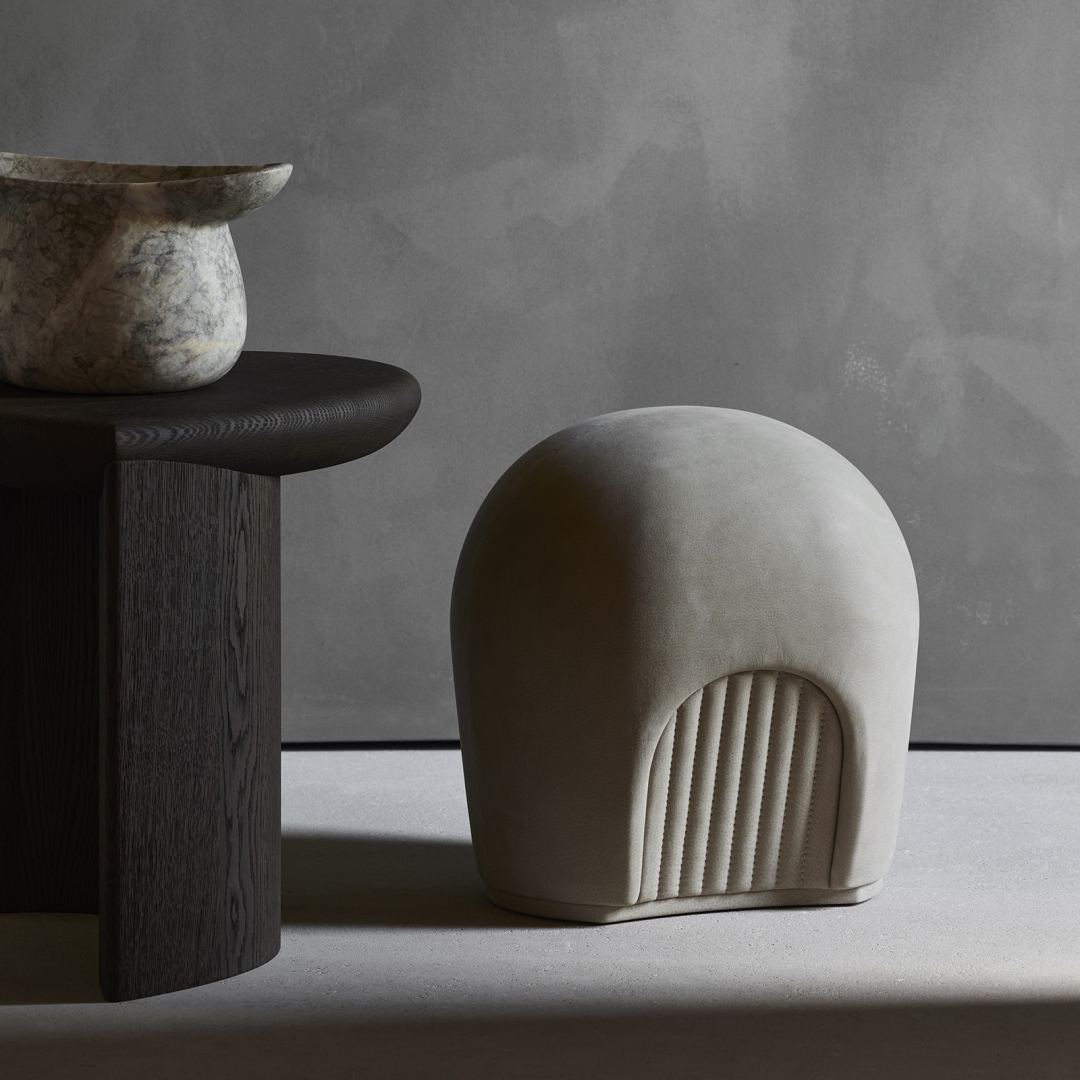 POMMEL_STOOL-DAN_YEFFET_COLLECTION_PARTICULIERE-CREDIT_PHOTO-F_AMIAND10 WEB.jpg