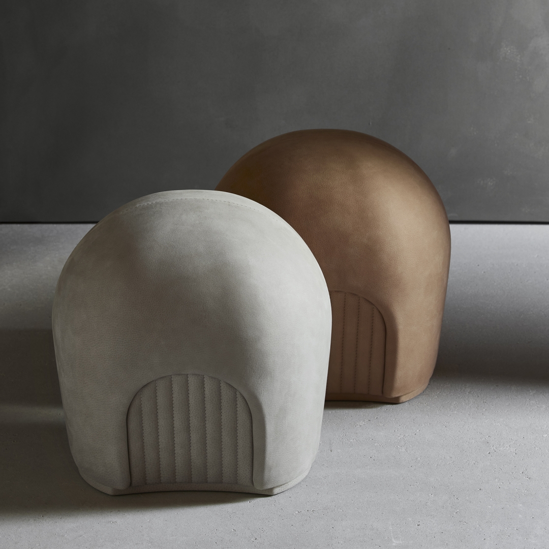 POMMEL_STOOL-DAN_YEFFET_COLLECTION_PARTICULIERE-CREDIT_PHOTO-F_AMIAND19 WEB.jpg