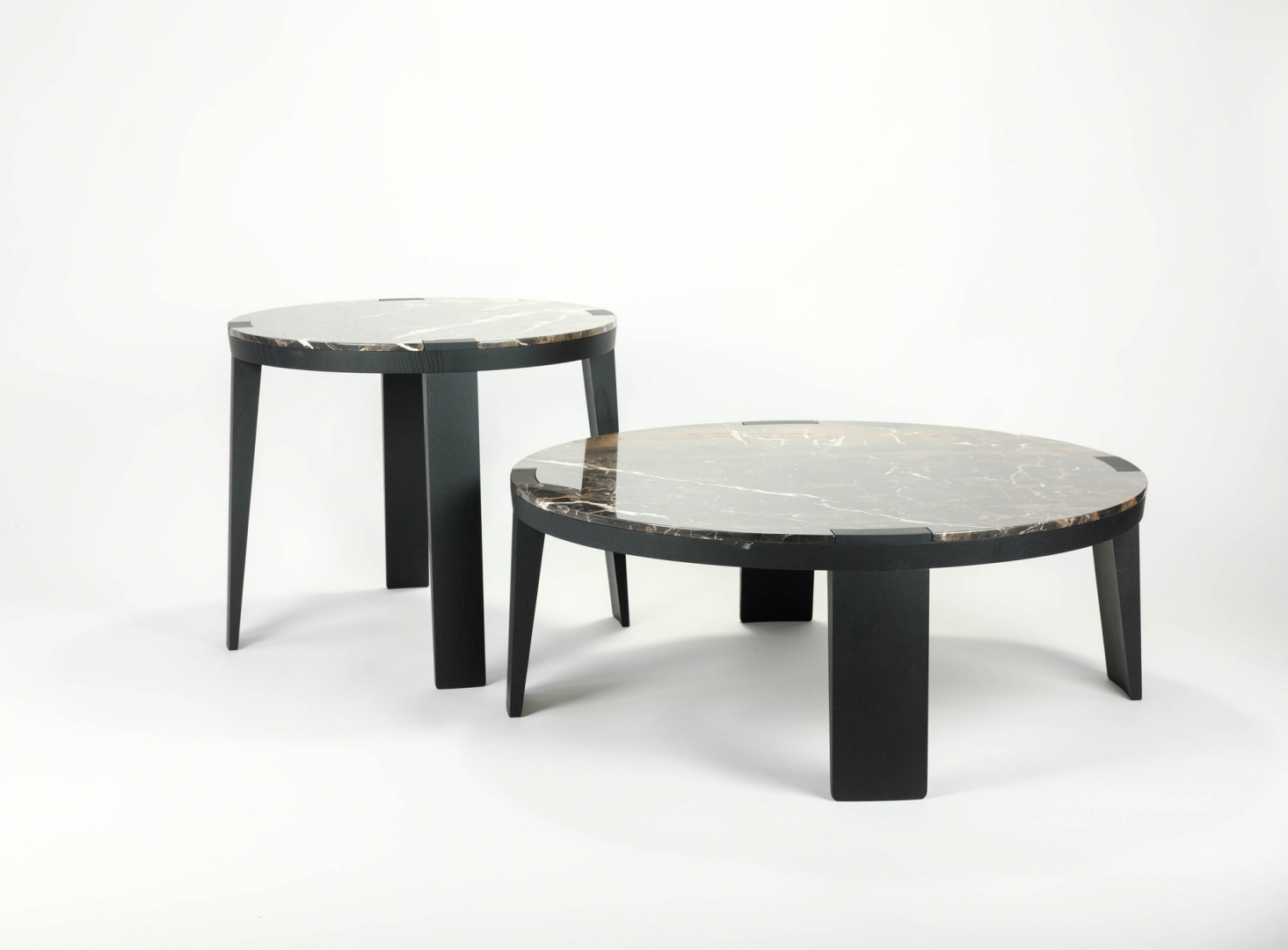 Sumo tables_01_Dan Yeffet_Colllection Particuliere_2016.jpg