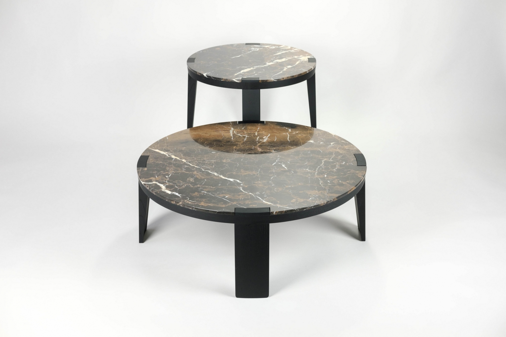 Sumo tables_03_Dan Yeffet_Colllection Particuliere_2016.jpg