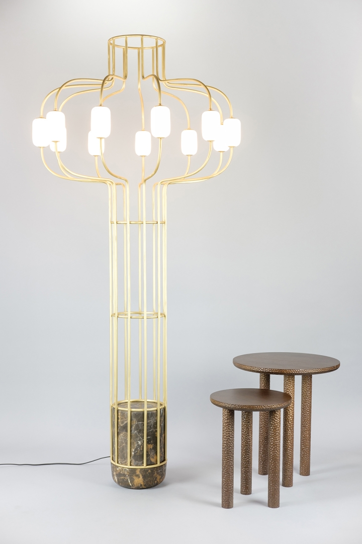 CHANDELIER-05_FLOOR-LAMP-ON-DESIGN-DAN-YEFFET@COLLECTION-PARTICULIERE.jpg