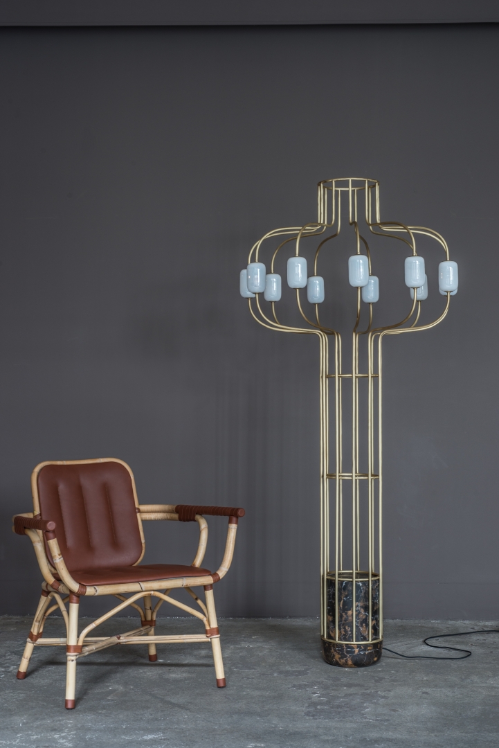 CHANDELIER-02_FLOOR-LAMP-ON-DESIGN-DAN-YEFFET@COLLECTION-PARTICULIERE.jpg